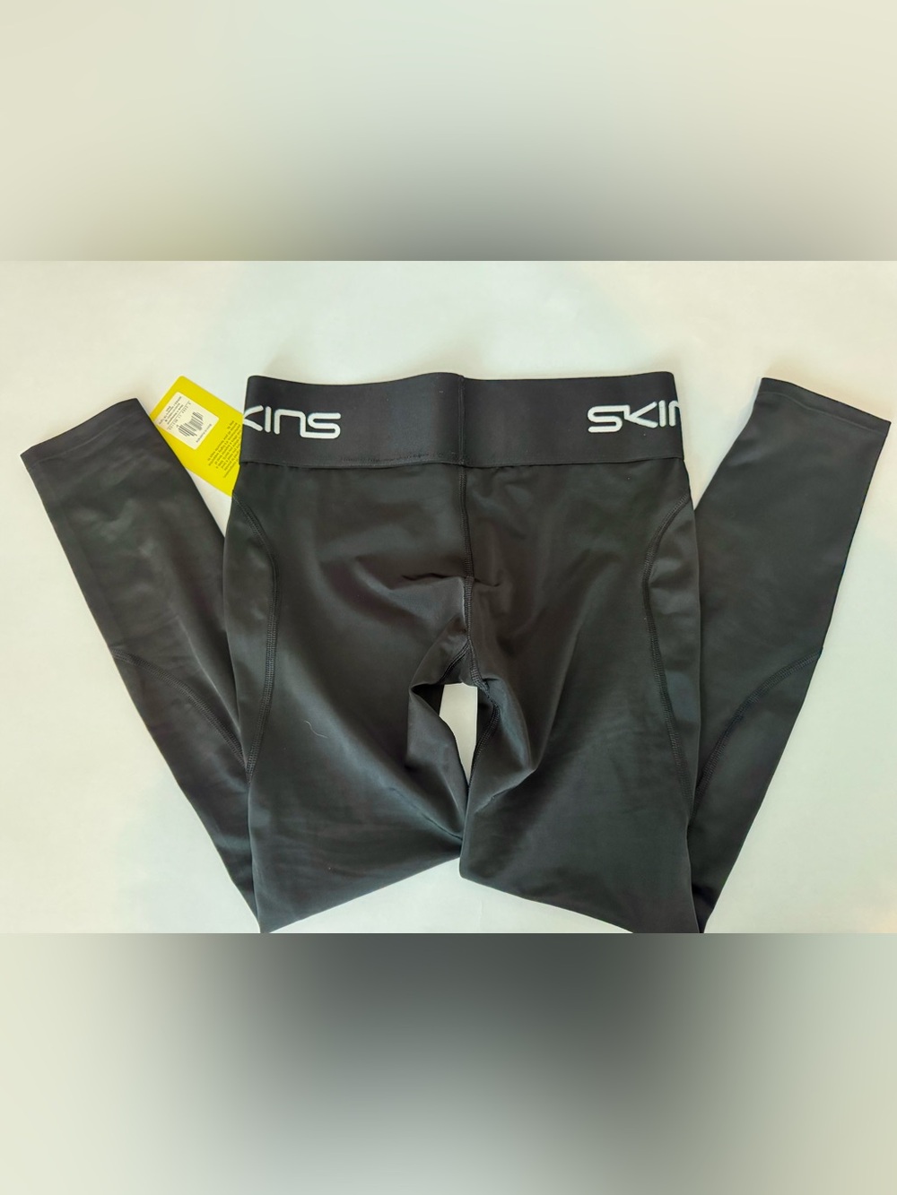 Skins Women’s Black Compression Tights - Picture 2 of 4